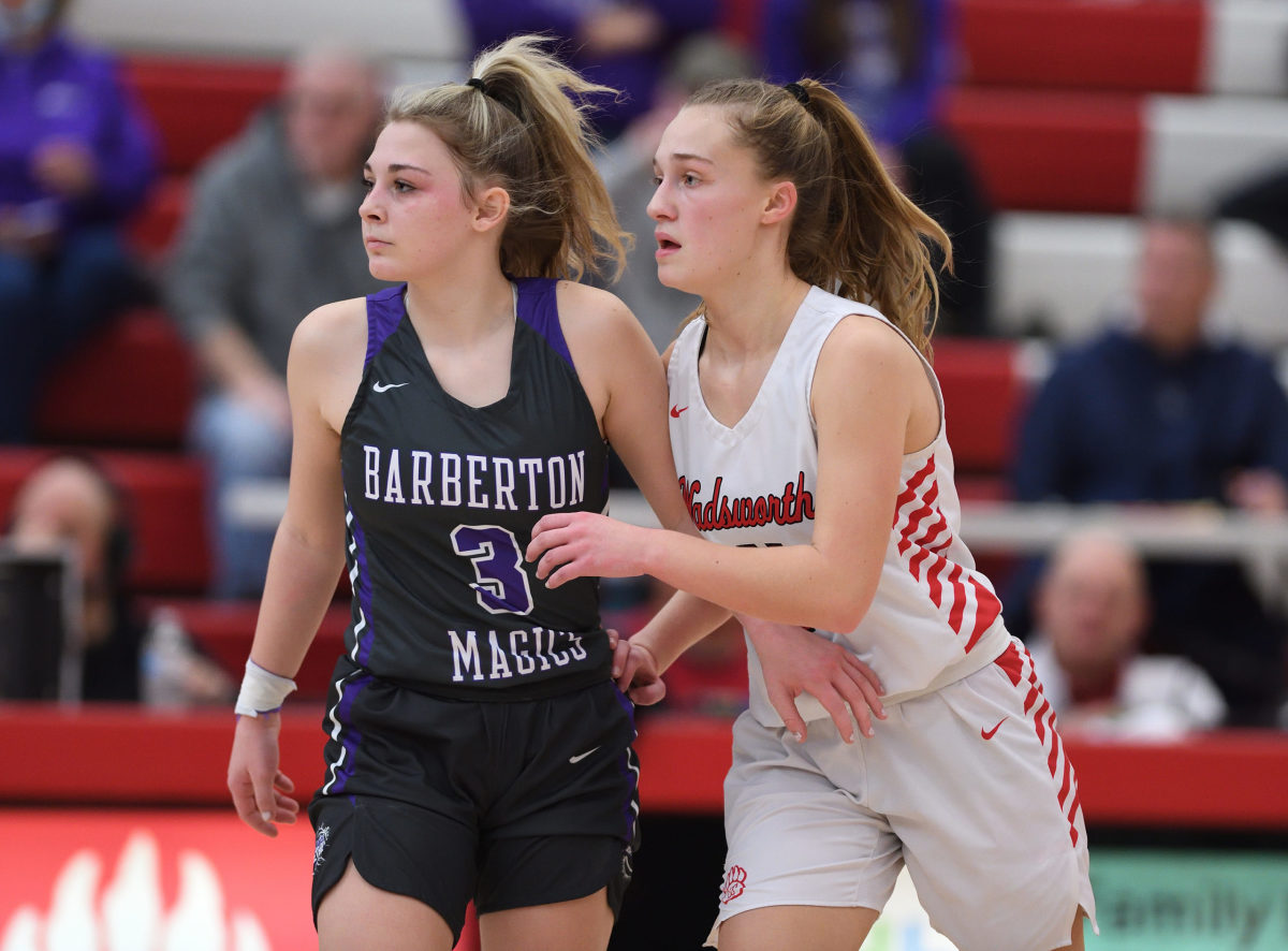 Jeff Harwell_Wadsworth_Barberton_girls.7
